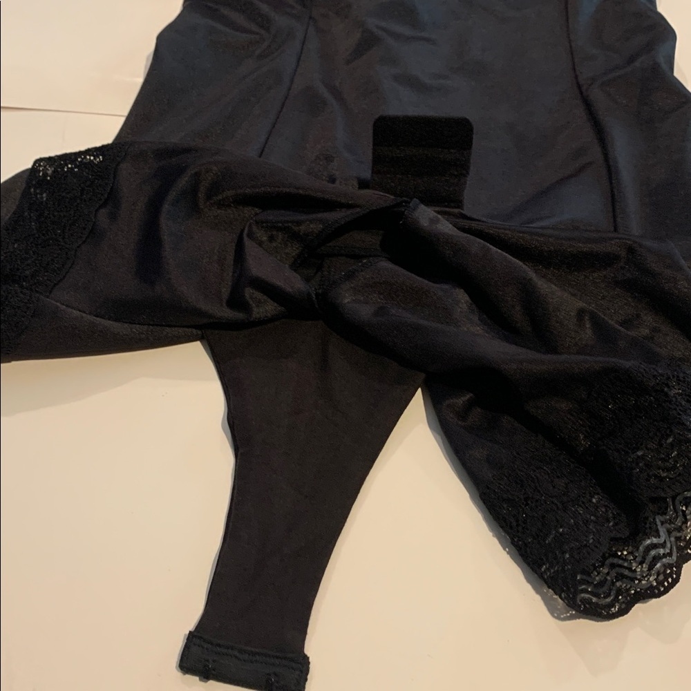 Black Lace Trim Shapewear Bodysuit. 42C - Picture 5 of 7